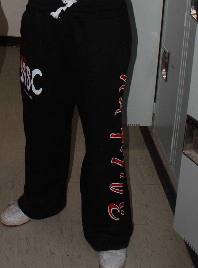 NSC BUILT DIFFERENTSWEATPANTS BLACK